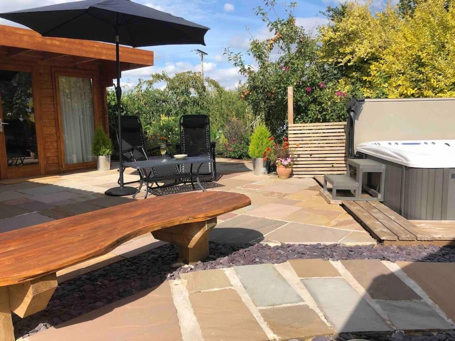فيلا Moors Wood Relaxing ,Tranquil Retreat With Hot Tub كيبنهام المظهر الخارجي الصورة